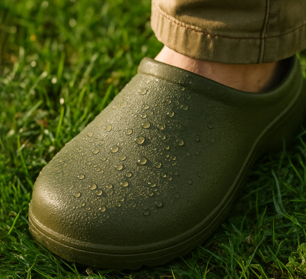 Mens Garden Clogs Green Lightweight Slip On Waterproof EVA Beach Shoes Backless Indoor Slipper Kitchen Mules Poolside Sandal Water Shoes