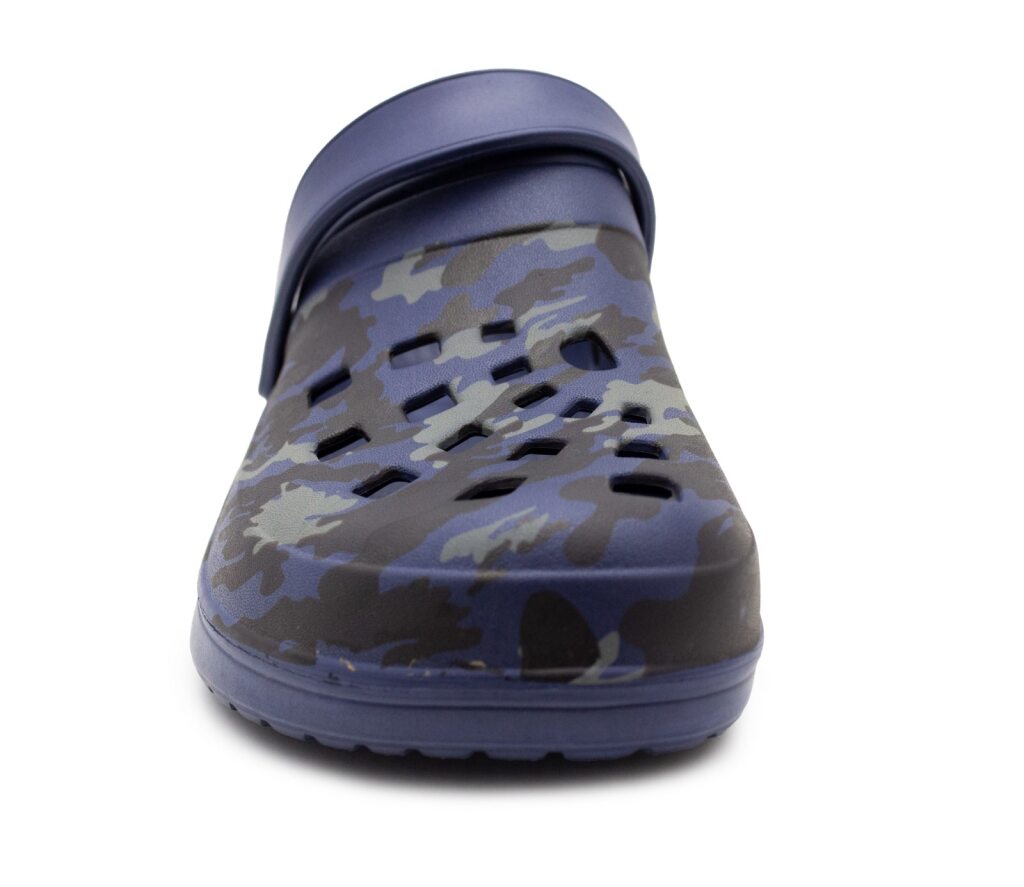Mens Clogs Lightweight EVA Garden Breathable Slip On Beach Hospital Nurse Kitchen Water Shoes Mules House Shoes Sandals Navy Camo