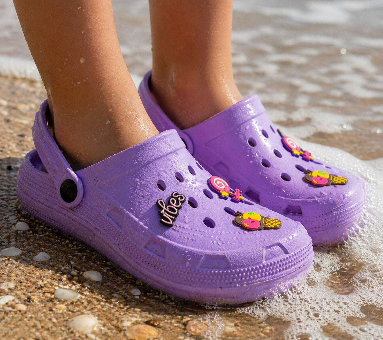Girls Lightweight Clogs Kids Adjustable Garden EVA Glitter Charm Slippers Slip On Beach Sandals Water Shoes Leisure Pool Slides