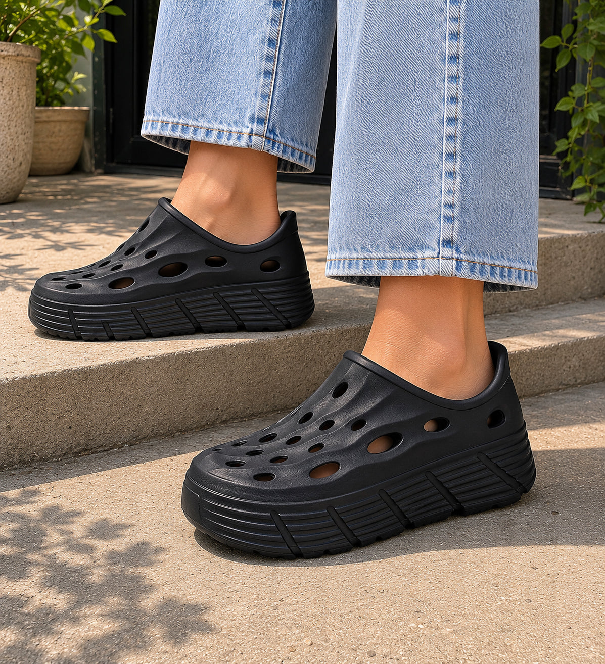 Womens EVA Platform Clogs Ladies Breathable Chunky Sole Slip On Garden Shoes Super Lightweight Summer Water Beach Sandal Pool Shoe