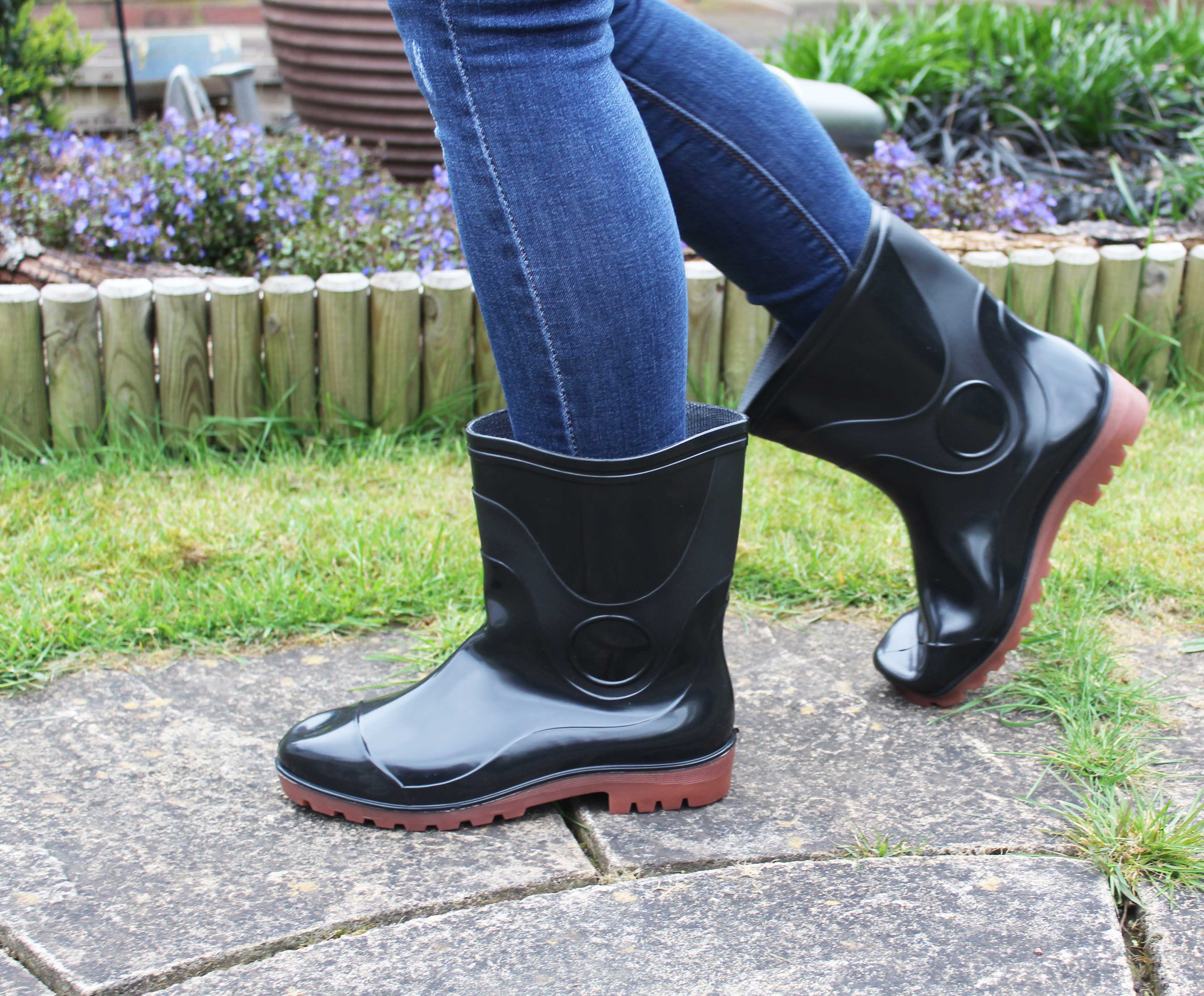 Black mid clearance calf wellies